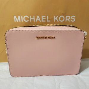 Michael Kors Jet Set Chain Crossbody Shoulder Bag